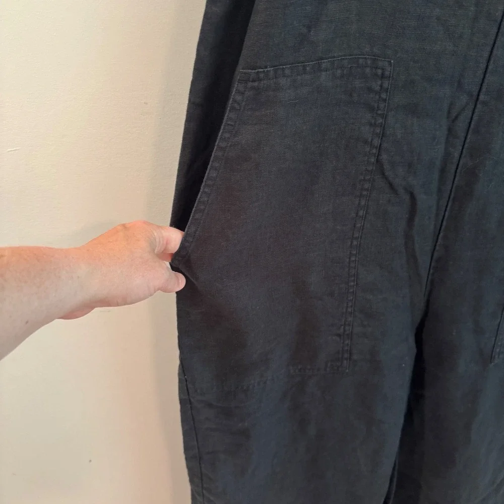 Banana Republic Black 100% Linen Wide Leg Jumpsuit Petite 12‎ Scoop Neck Pockets